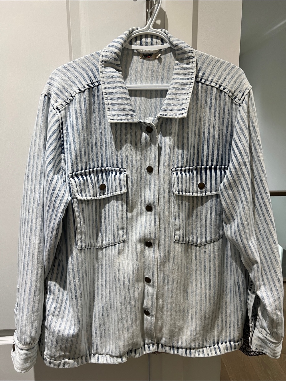 Faherty Topsail Savannah Jacket - Picture 2 of 8